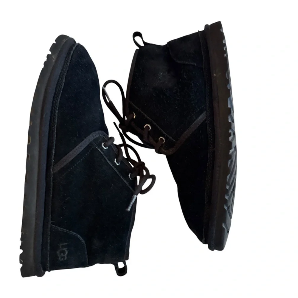UGG Neumel Black Suede Shearling Lined Chukka Boots - Men’s Size 9 - Picture 3 of 9